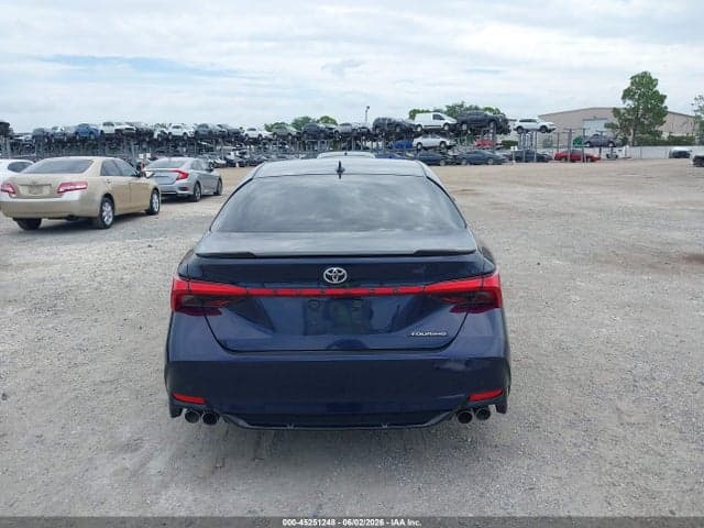 2022 TOYOTA AVALON TOURING 16