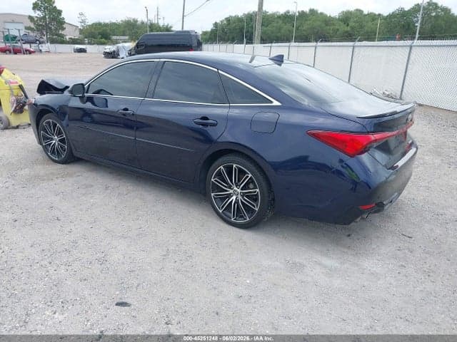 2022 TOYOTA AVALON TOURING 3