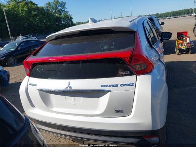 2018 MITSUBISHI ECLIPSE CROSS SE 16