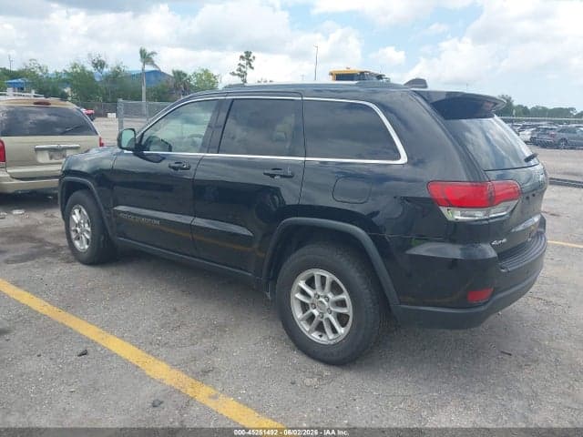 2020 JEEP GRAND CHEROKEE LAREDO E 4X4 3