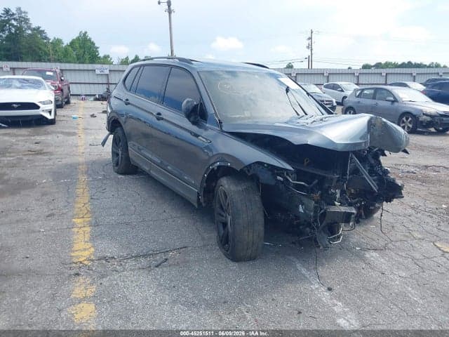 2022 VOLKSWAGEN TIGUAN 2.0T SE R-LINE BLACK