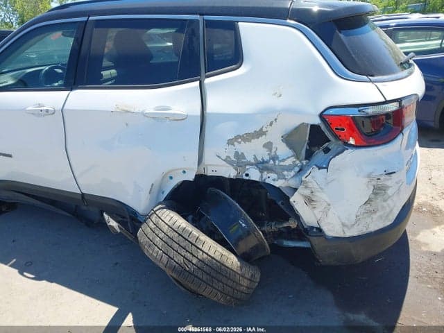 2022 JEEP COMPASS LIMITED 4X4 6