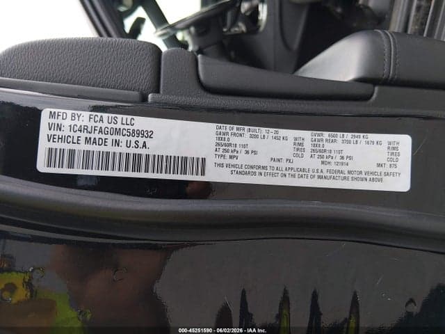 2021 JEEP GRAND CHEROKEE LAREDO E 4X4 9