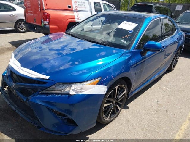 2020 TOYOTA CAMRY XSE 2