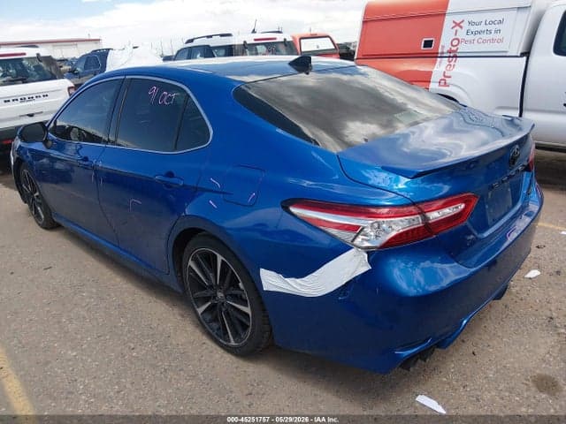 2020 TOYOTA CAMRY XSE 3