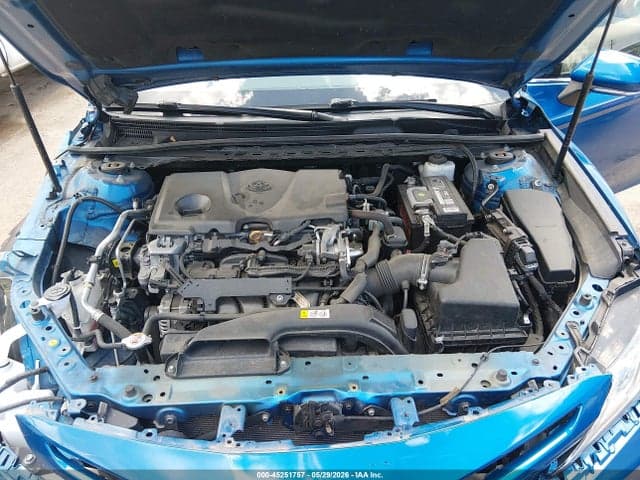 2020 TOYOTA CAMRY XSE 10