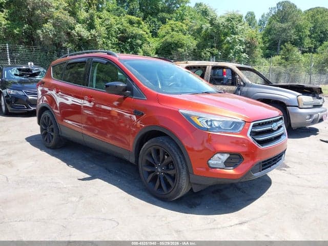 2019 FORD ESCAPE SE 1