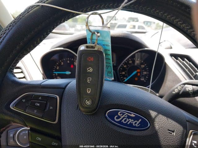 2019 FORD ESCAPE SE 11