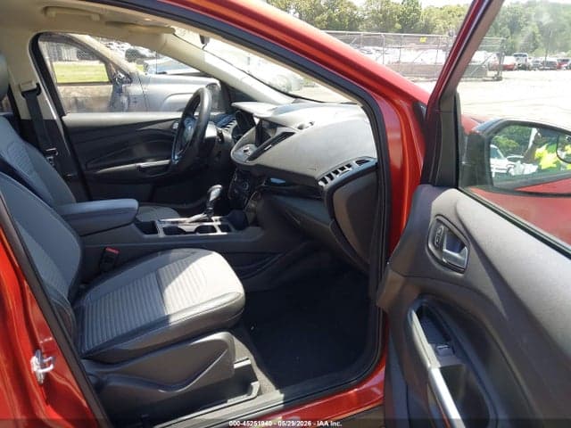 2019 FORD ESCAPE SE 5
