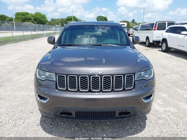 2019 JEEP GRAND CHEROKEE LAREDO E 4X4 12