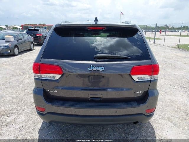 2019 JEEP GRAND CHEROKEE LAREDO E 4X4 16
