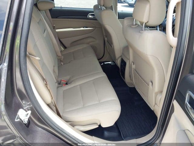 2019 JEEP GRAND CHEROKEE LAREDO E 4X4 8