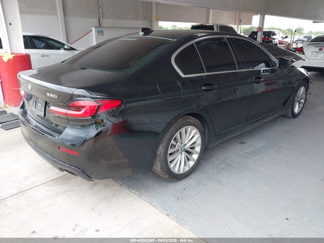 2021 BMW 530I 4