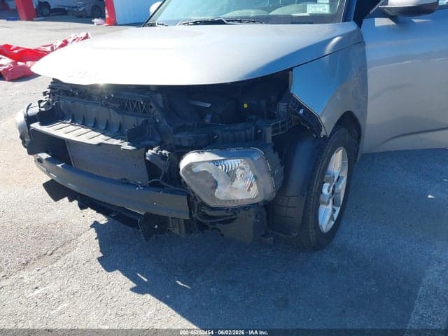 2022 KIA SOUL LX 6
