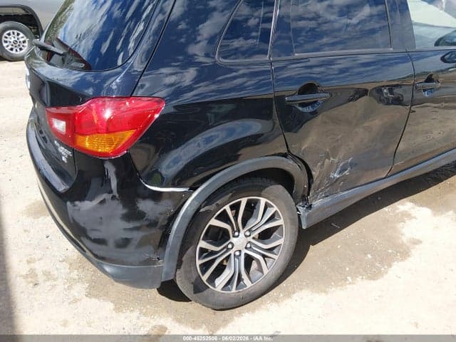 2017 MITSUBISHI OUTLANDER SPORT 2.4 SE 6