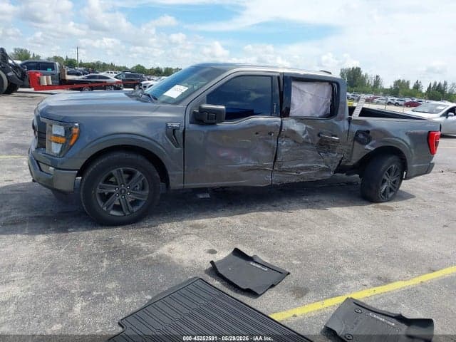 2023 FORD F-150 XLT 6