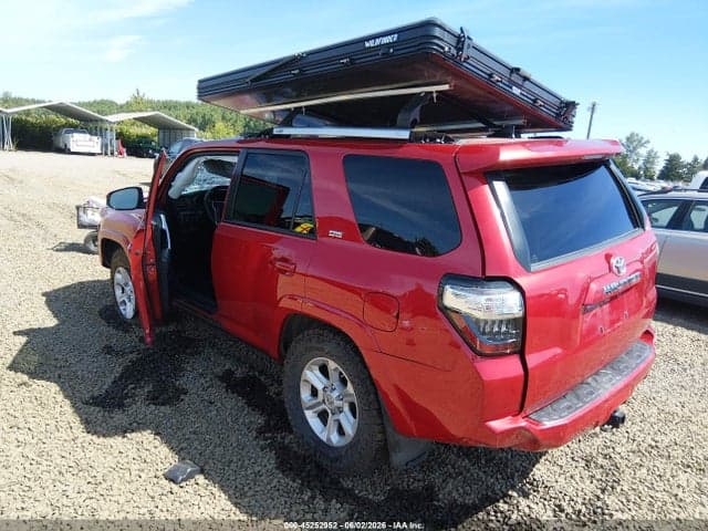 2021 TOYOTA 4RUNNER SR5 3