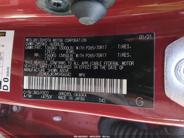 2021 TOYOTA 4RUNNER SR5 9