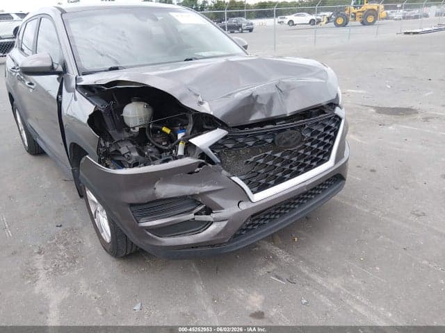 2020 HYUNDAI TUCSON SE 6