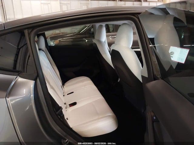 2025 TESLA MODEL Y RWD 8