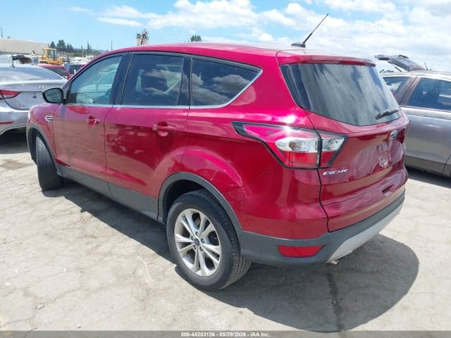 2017 FORD ESCAPE SE 3