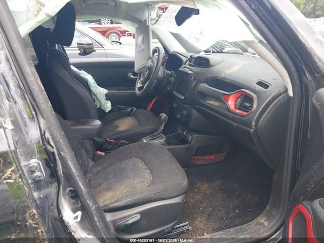 2023 JEEP RENEGADE TRAILHAWK 4X4 5