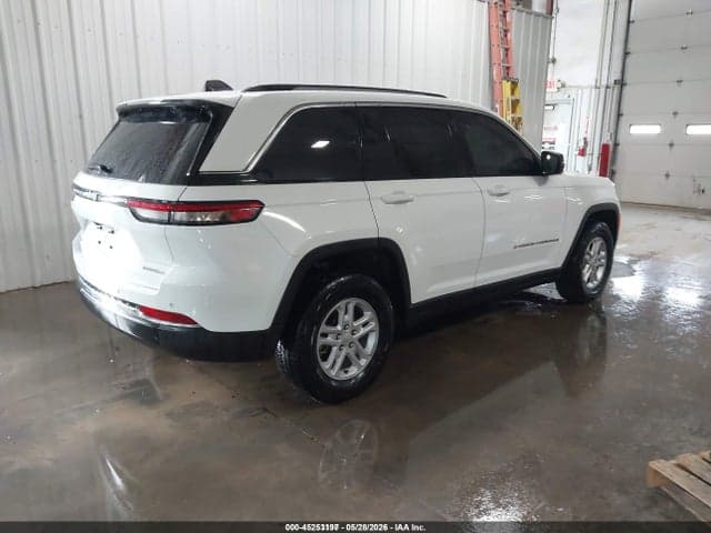 2023 JEEP GRAND CHEROKEE LAREDO 4X4 4
