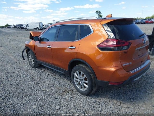 2018 NISSAN ROGUE SV 3