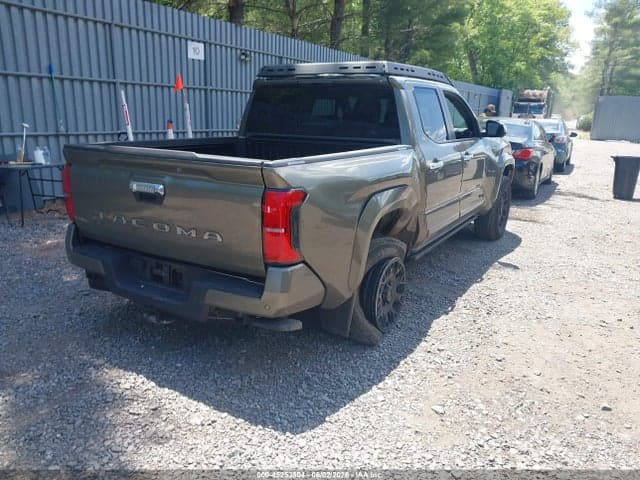 2024 TOYOTA TACOMA LIMITED 4
