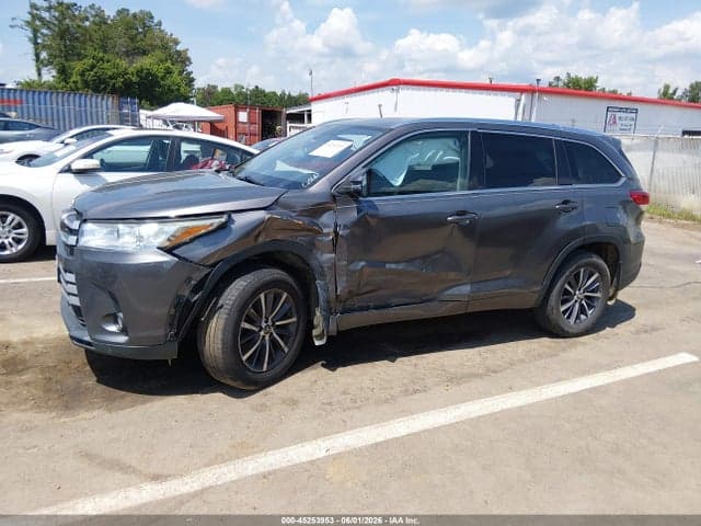 2017 TOYOTA HIGHLANDER XLE 15