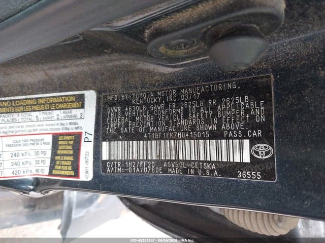 2017 TOYOTA CAMRY SE 9