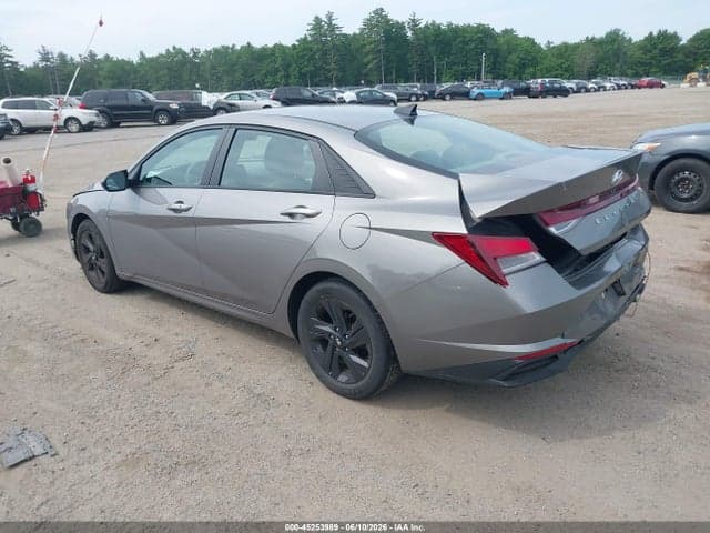 2021 HYUNDAI ELANTRA SEL 3