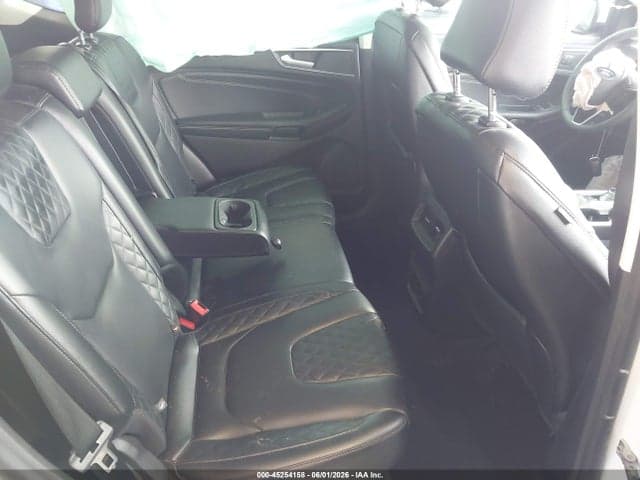 2024 FORD EDGE TITANIUM 8