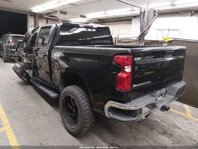 2023 CHEVROLET SILVERADO 1500 4WD STANDARD BED LT 3