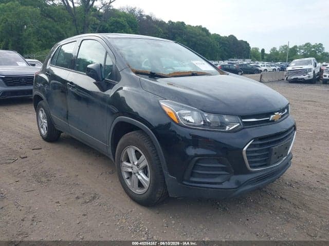 2020 CHEVROLET TRAX AWD LS 1