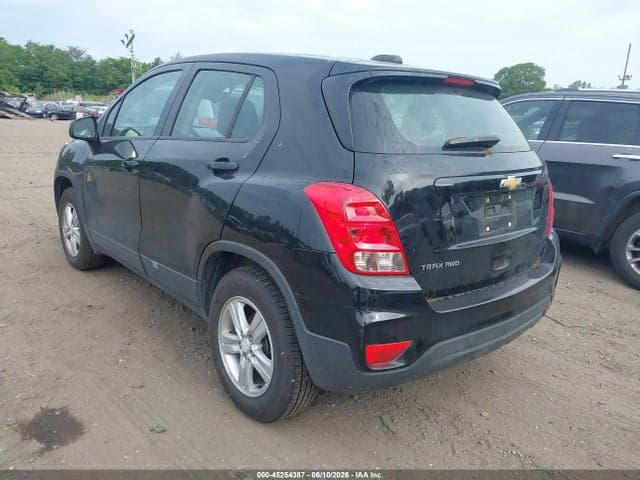 2020 CHEVROLET TRAX AWD LS 3