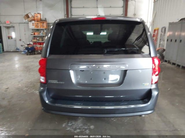 2017 DODGE GRAND CARAVAN SE 21