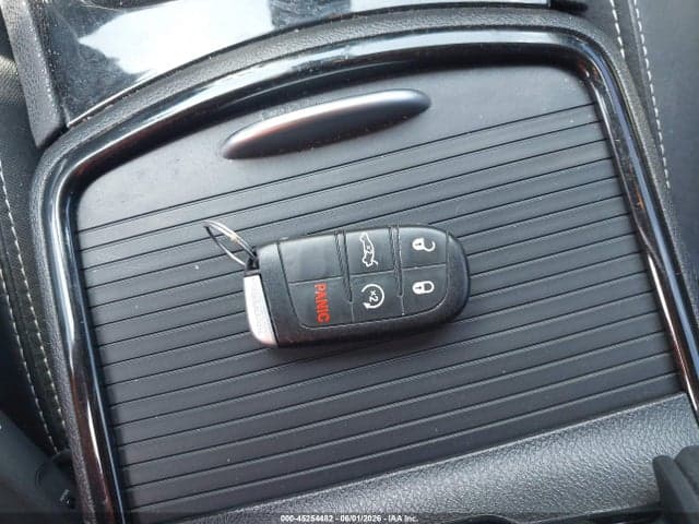 2018 CHRYSLER 300 300S 12
