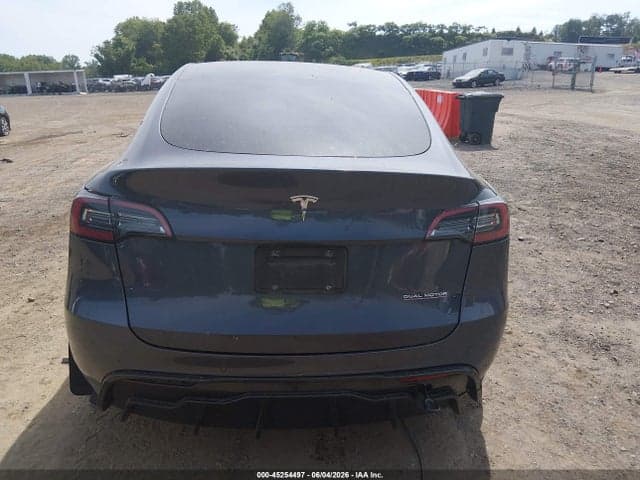 2022 TESLA MODEL Y PERFORMANCE DUAL MOTOR ALL-WHEEL DRIVE 16