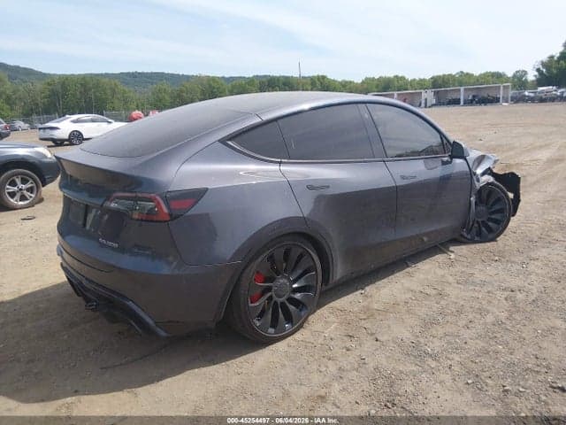 2022 TESLA MODEL Y PERFORMANCE DUAL MOTOR ALL-WHEEL DRIVE 4