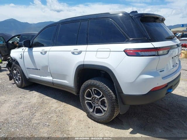 2023 JEEP GRAND CHEROKEE 4XE TRAILHAWK 3