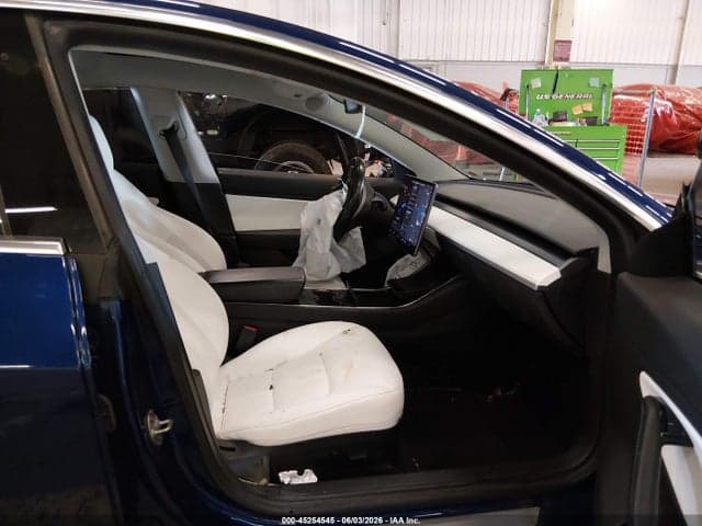2018 TESLA MODEL 3 LONG RANGE/PERFORMANCE 6