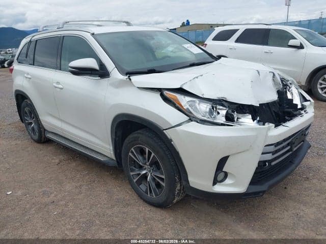 2018 TOYOTA HIGHLANDER LE PLUS 1