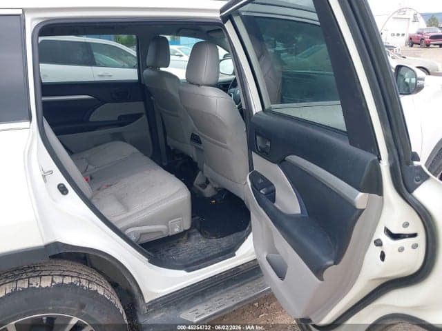 2018 TOYOTA HIGHLANDER LE PLUS 8