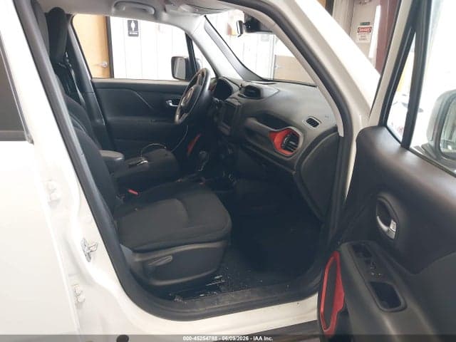2020 JEEP RENEGADE TRAILHAWK 4X4 5