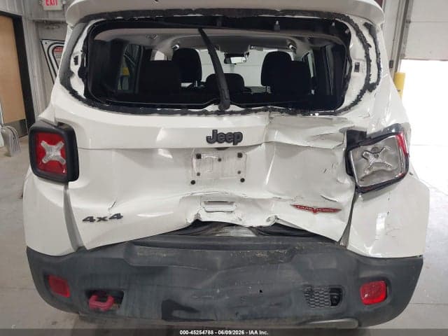 2020 JEEP RENEGADE TRAILHAWK 4X4 6
