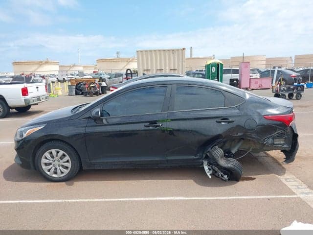 2022 HYUNDAI ACCENT SE 15