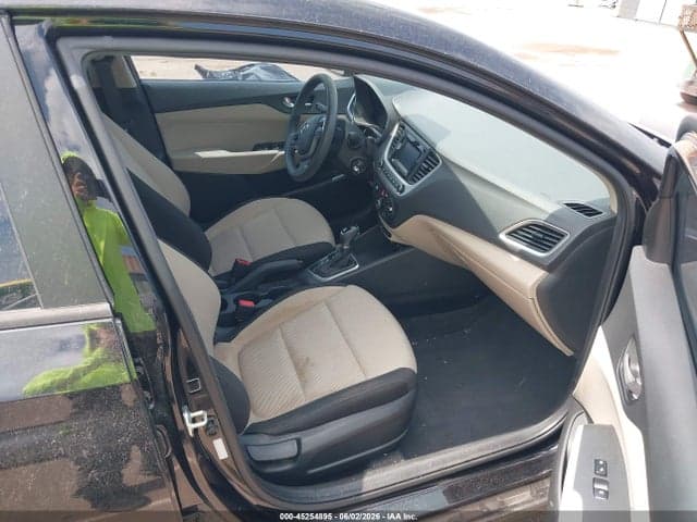 2022 HYUNDAI ACCENT SE 5