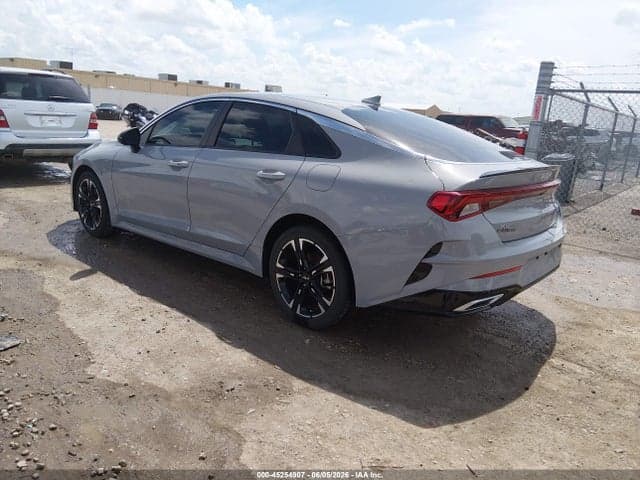 2022 KIA K5 GT-LINE 3