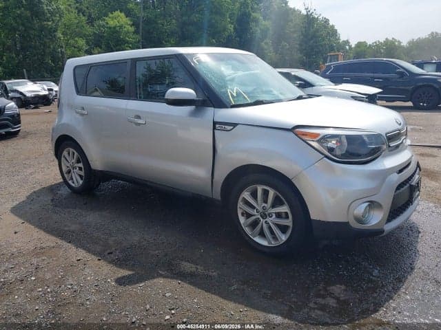 2019 KIA SOUL + 1